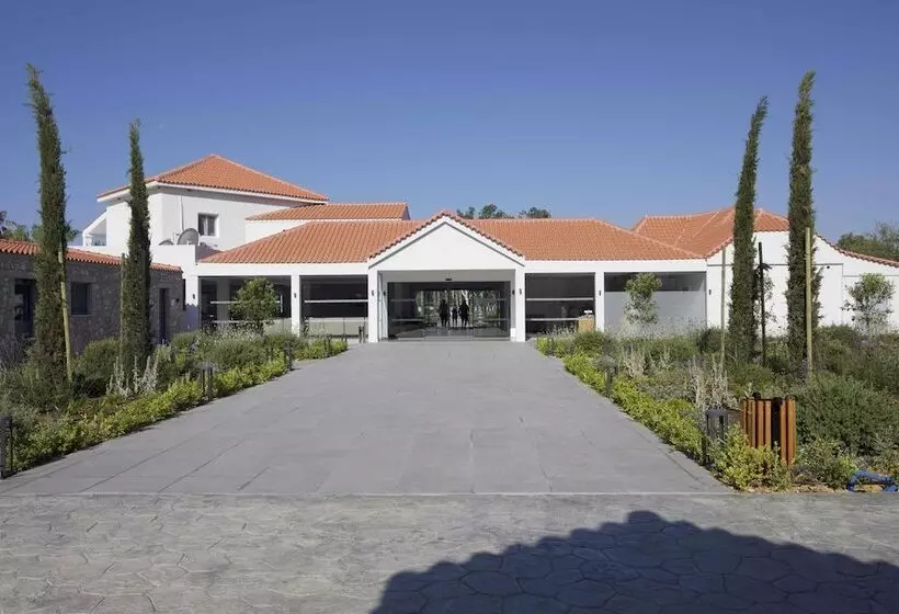 Hotelli Paleros Beach Resort