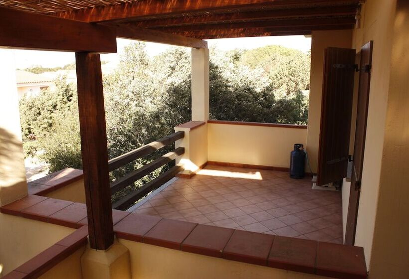 فندق Residence Rena 2000