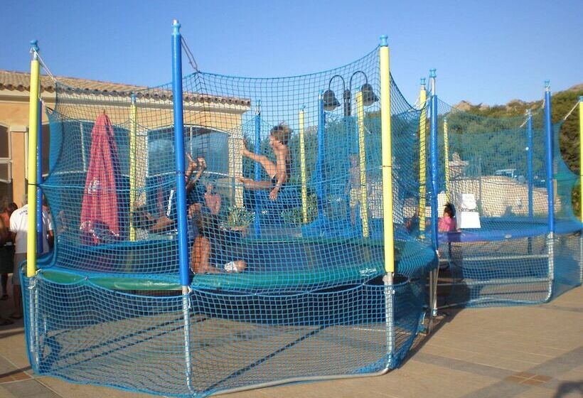 فندق Residence Rena 2000