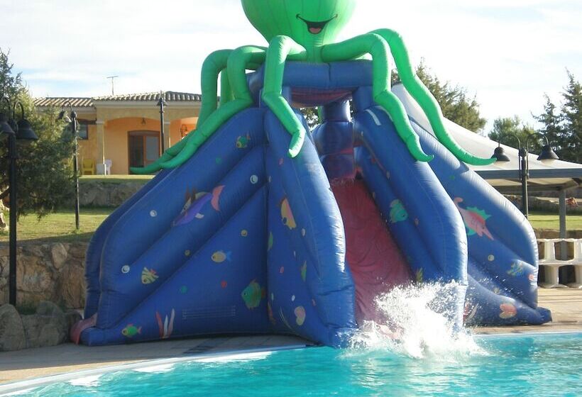 فندق Residence Rena 2000