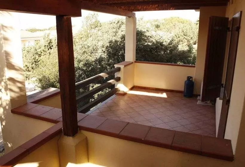 هتل Residence Rena 2000