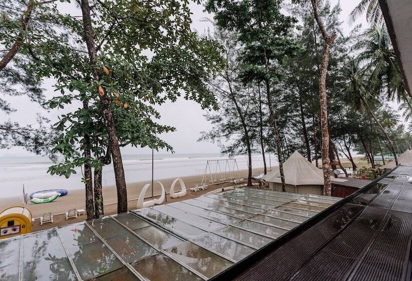 فندق Roxy Sematan Villa & Townhouse