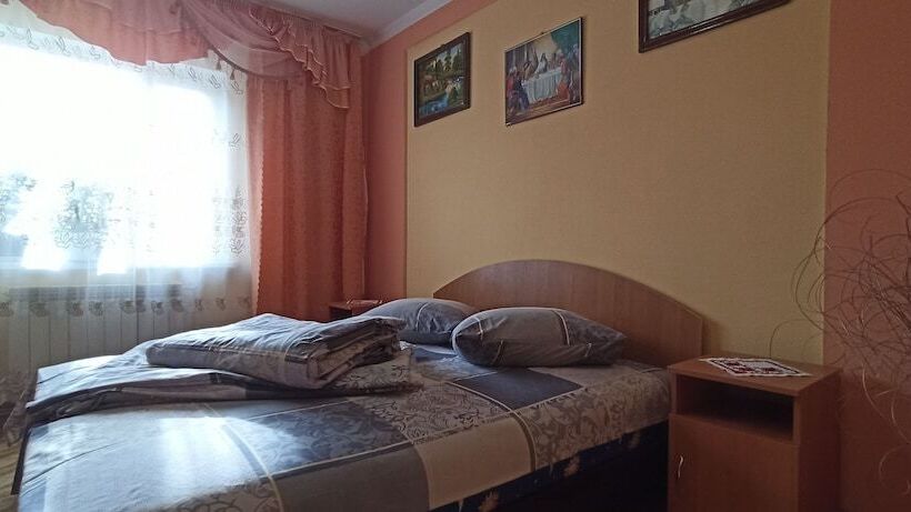 בית מלון כפרי Sadyba U Vasylya