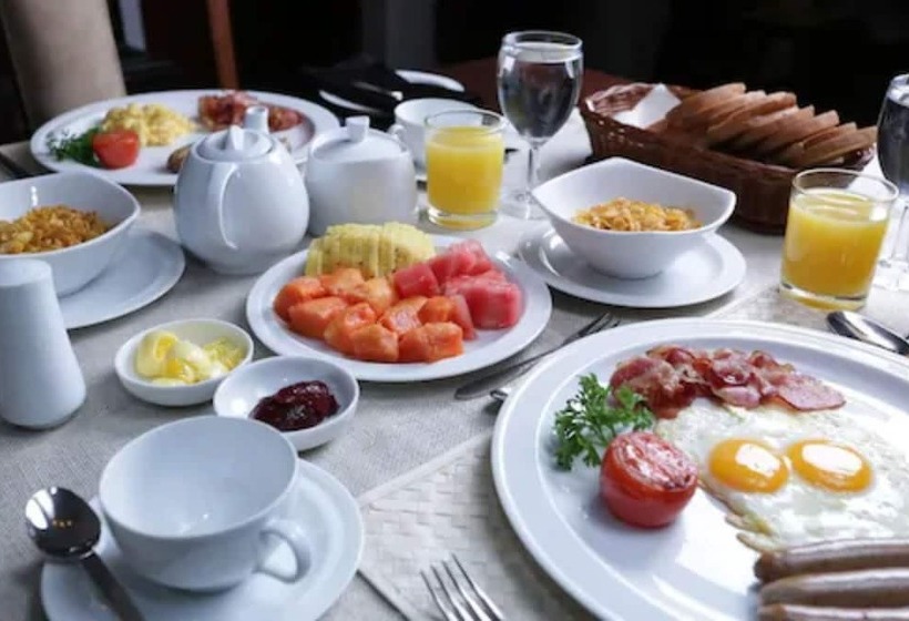 هتل The Local Experience Samo