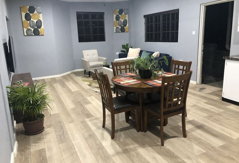 هتل The Local Experience Samo