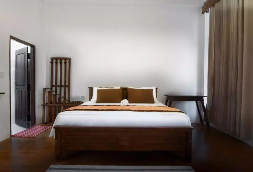 Majatalo Arugambay Resort