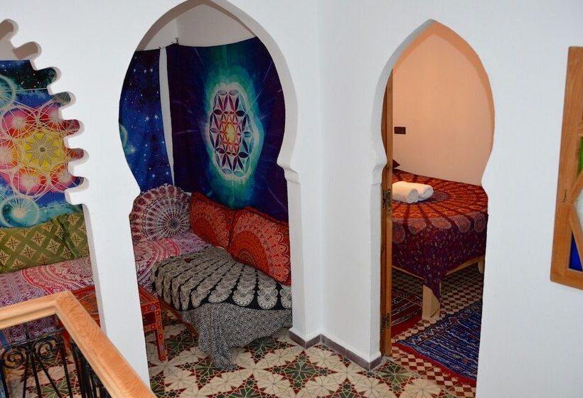 بنسيون Dar Al Kamal