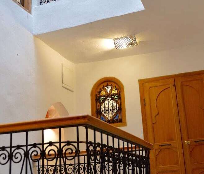 بنسيون Dar Al Kamal