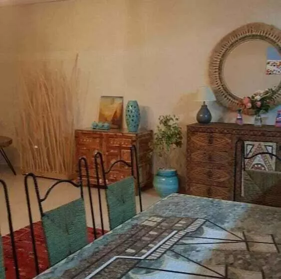 Majatalo Heaven Surf Camp