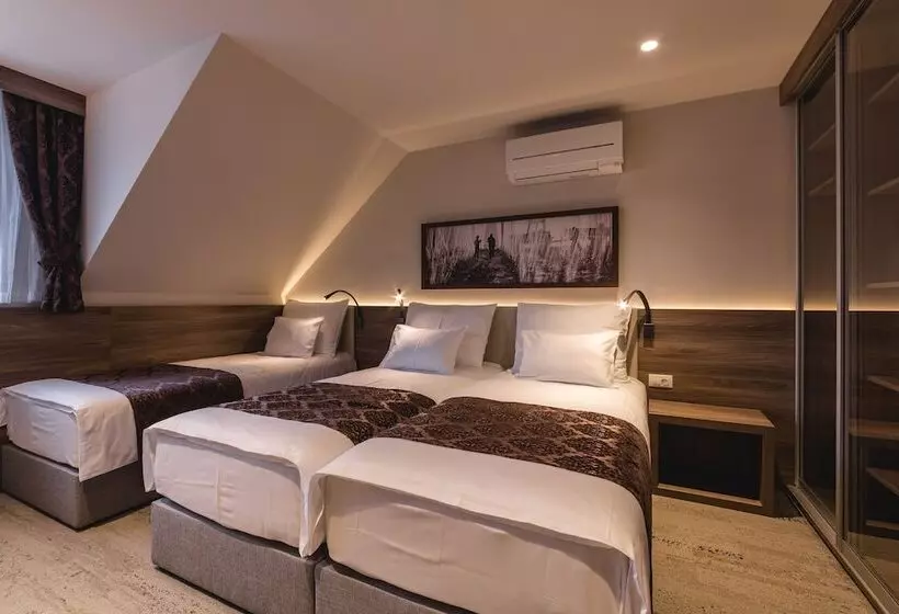 پانسیون Guesthouse Grof