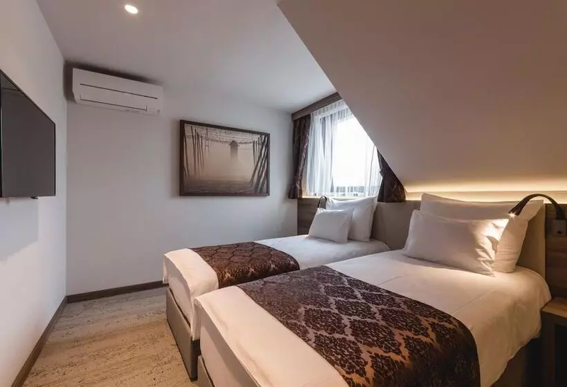 پانسیون Guesthouse Grof