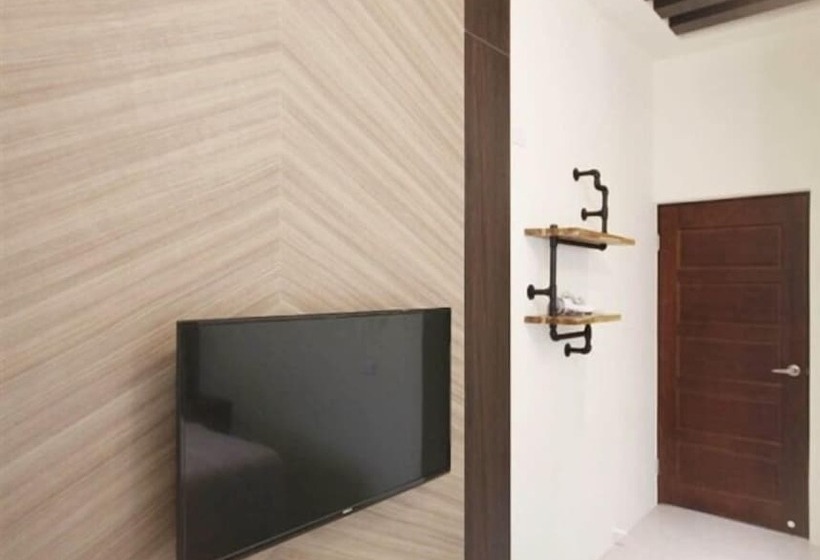 پانسیون In My House