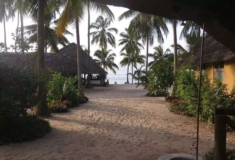 Majatalo Mike S Beach Cottages