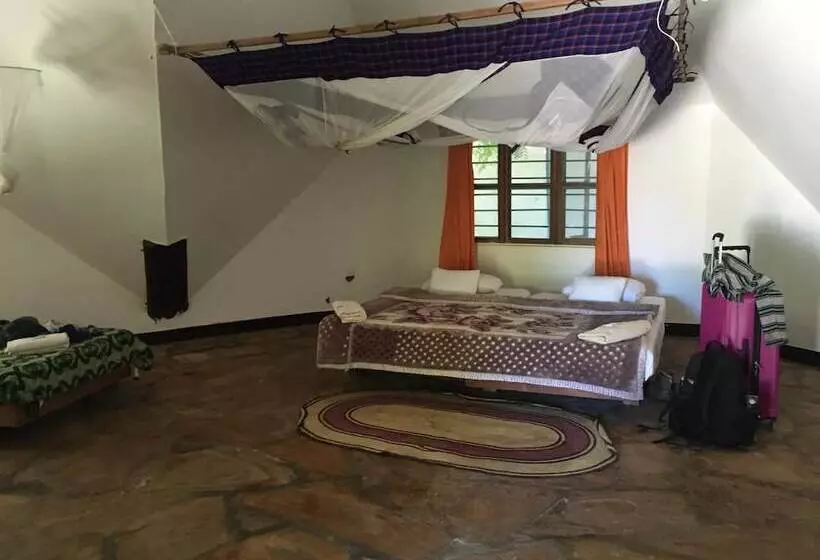 Majatalo Mike S Beach Cottages