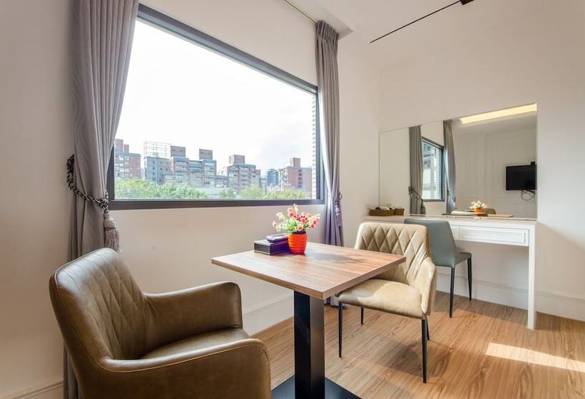 پانسیون Mutsun B&b