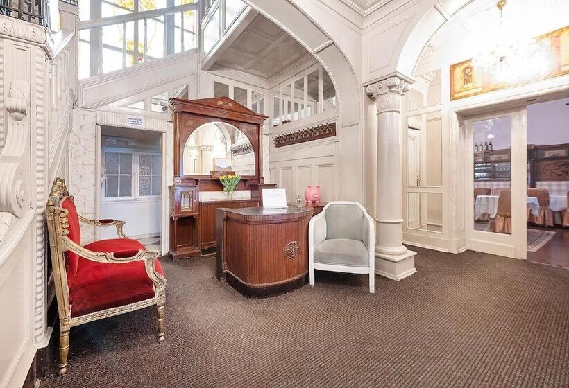 پانسیون Pałacyk Deja Vu Residence