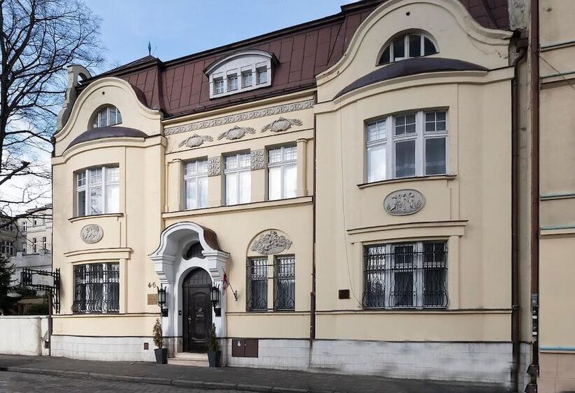 پانسیون Pałacyk Deja Vu Residence