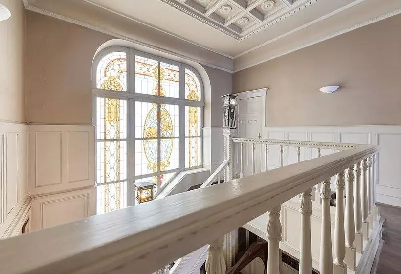 ペンション Pałacyk Deja Vu Residence