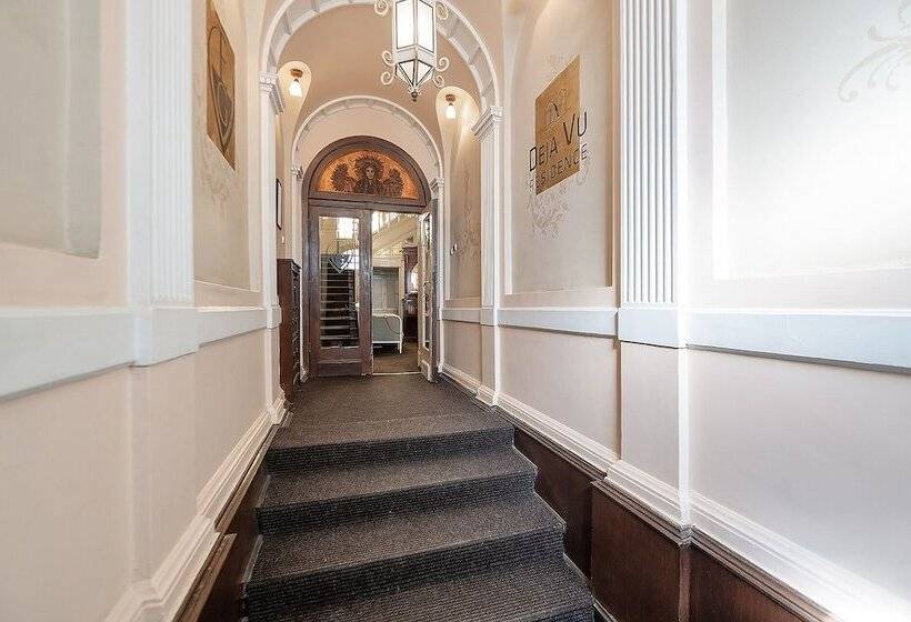 پانسیون Pałacyk Deja Vu Residence