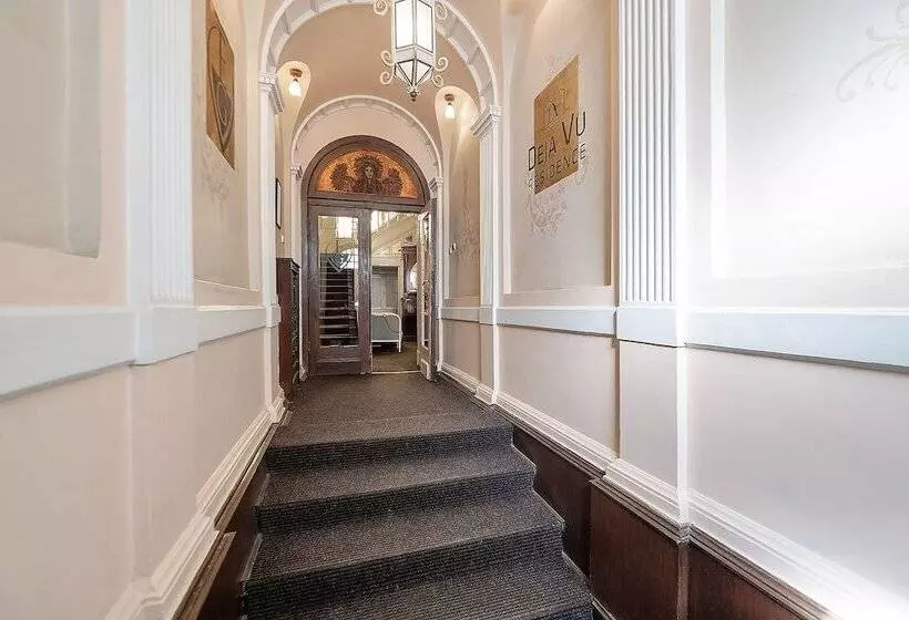 ペンション Pałacyk Deja Vu Residence