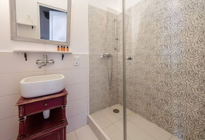 پانسیون Pałacyk Deja Vu Residence