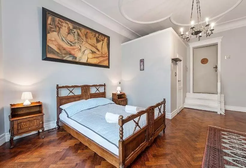 ペンション Pałacyk Deja Vu Residence