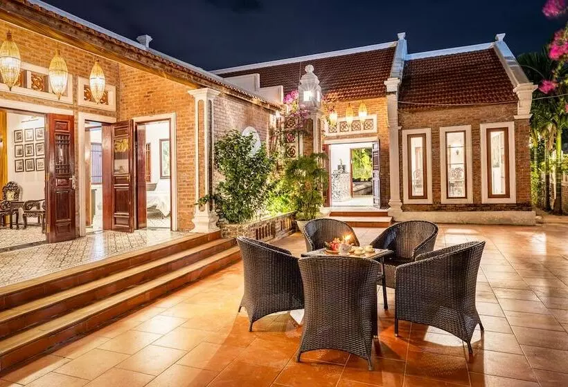پانسیون Paddy Home