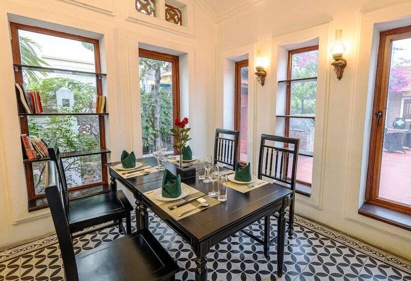 پانسیون Paddy Home