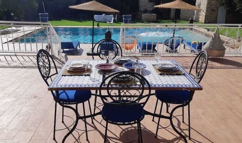 פנסיון Riad Jamal