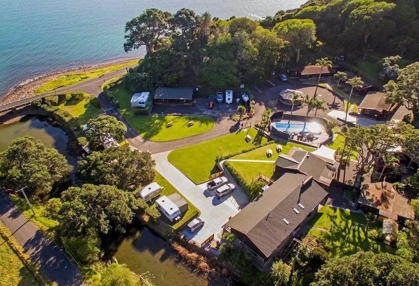 Lomakeskus Anglers Lodge