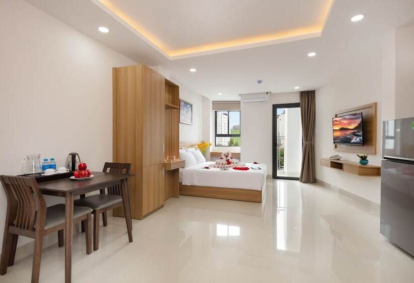 Xo Hotel & Apartments