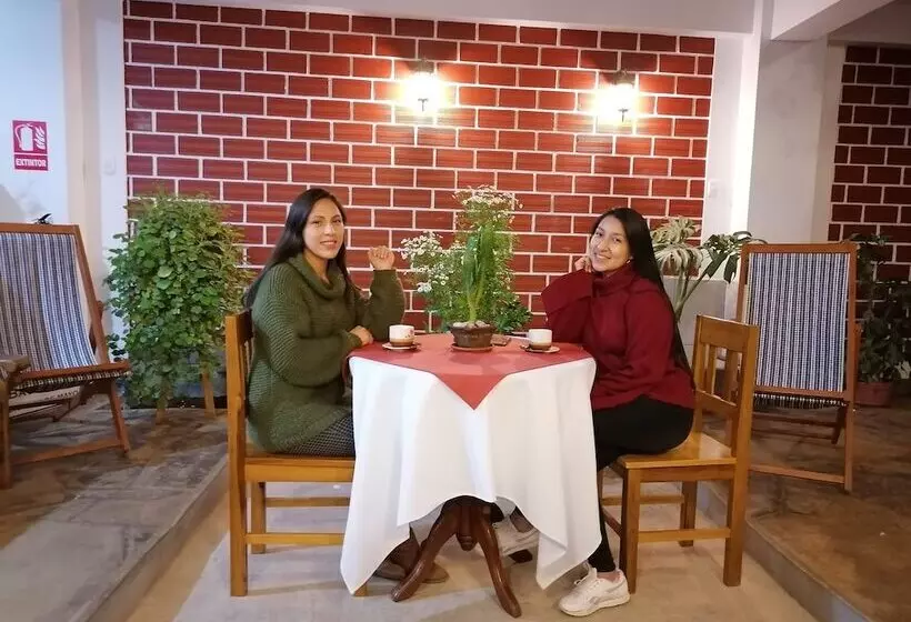 ユースホステル Chachapoyas Backpackers