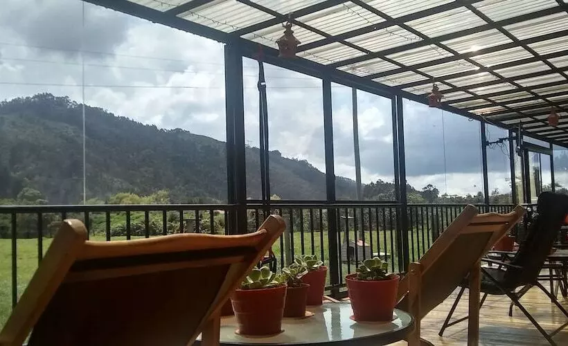 ユースホステル Subachoque Hostal