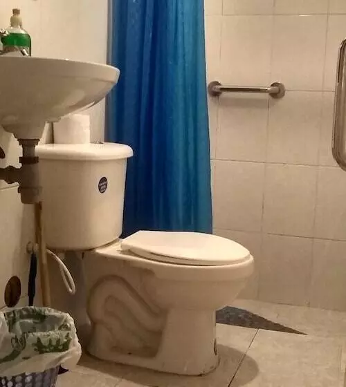 ユースホステル Subachoque Hostal