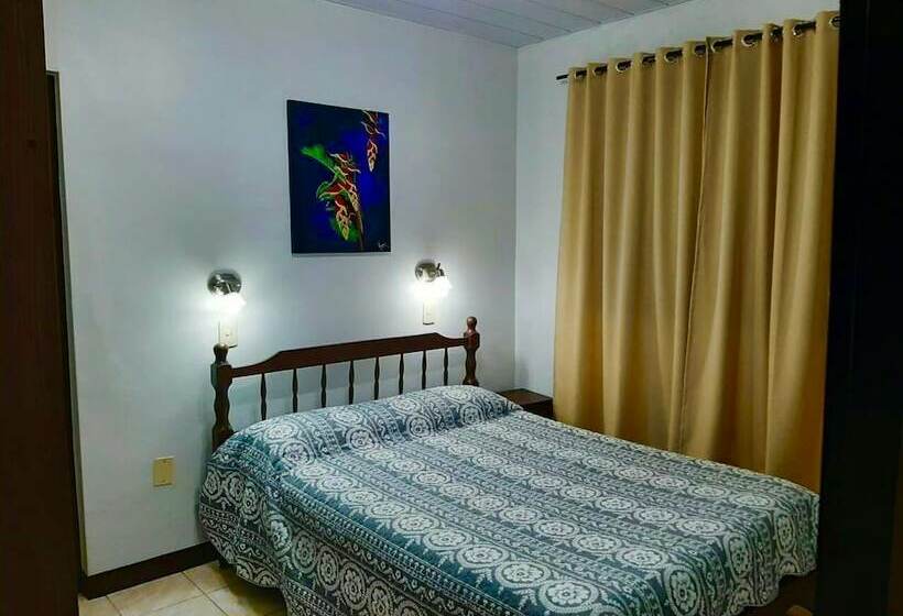 Bed & Breakfast Hosteria Mola