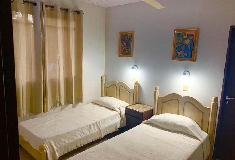 Bed & Breakfast Hosteria Mola