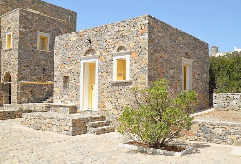 בית מלון כפרי Archipelagos Boutique