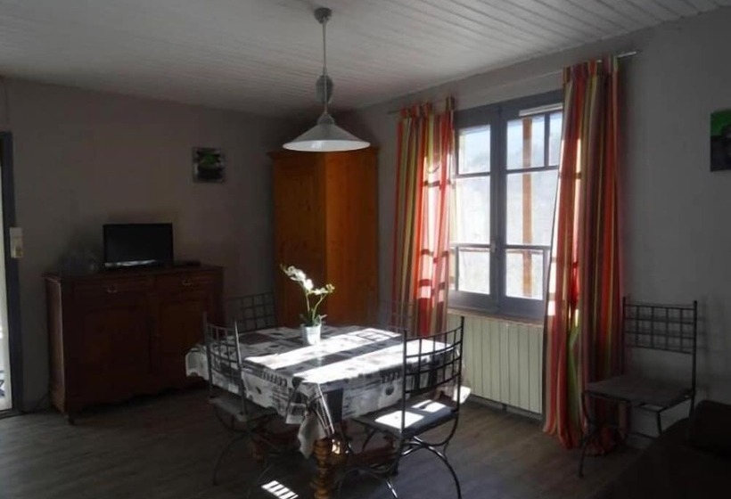 ホテル Camping Le Mouretou