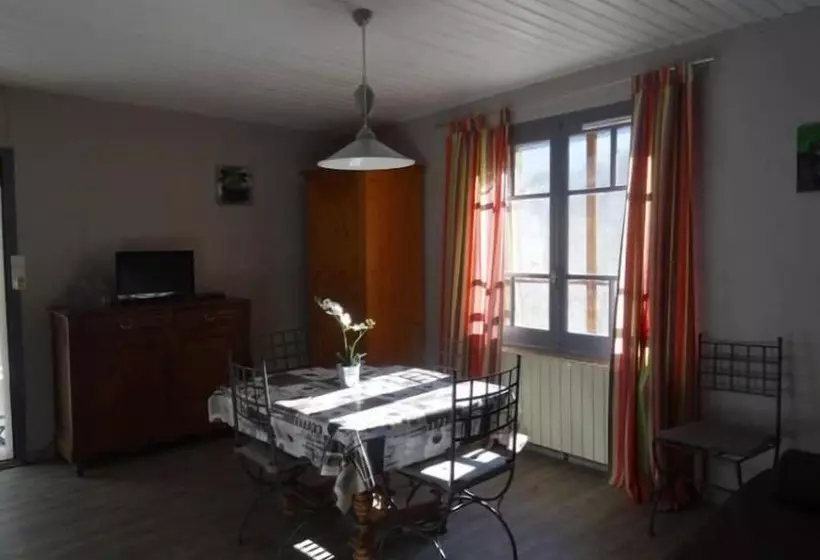 ホテル Camping Le Mouretou