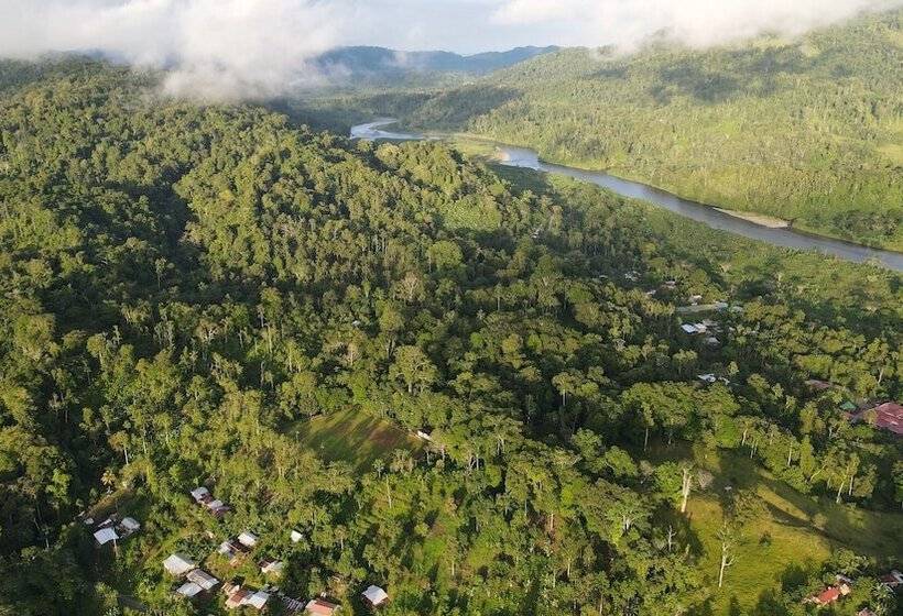 בית מלון כפרי Ditsowou Lodge & Tours