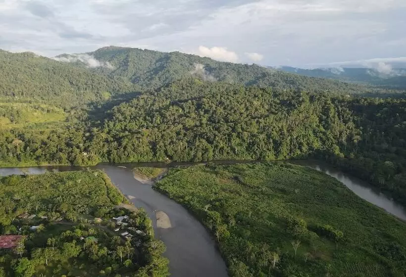 Hotelli Ditsowou Lodge & Tours