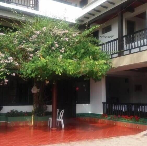 Отель El Zaguan De La Rueca