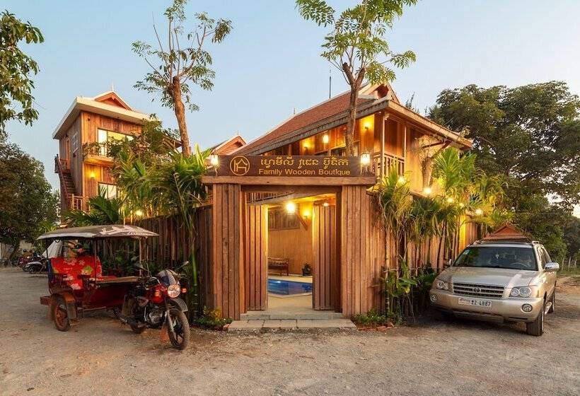 فندق Family Wooden Boutique