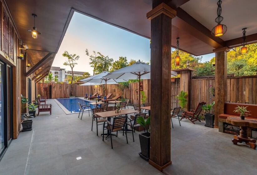 فندق Family Wooden Boutique