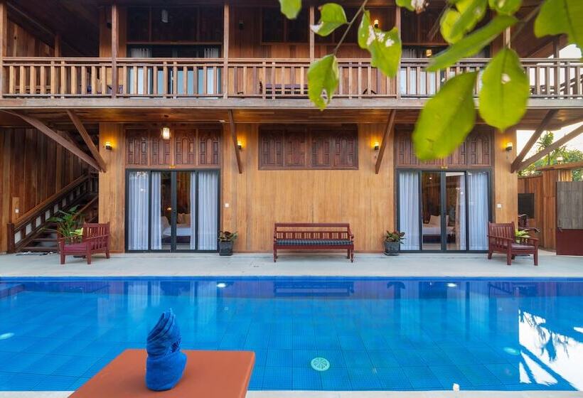 فندق Family Wooden Boutique