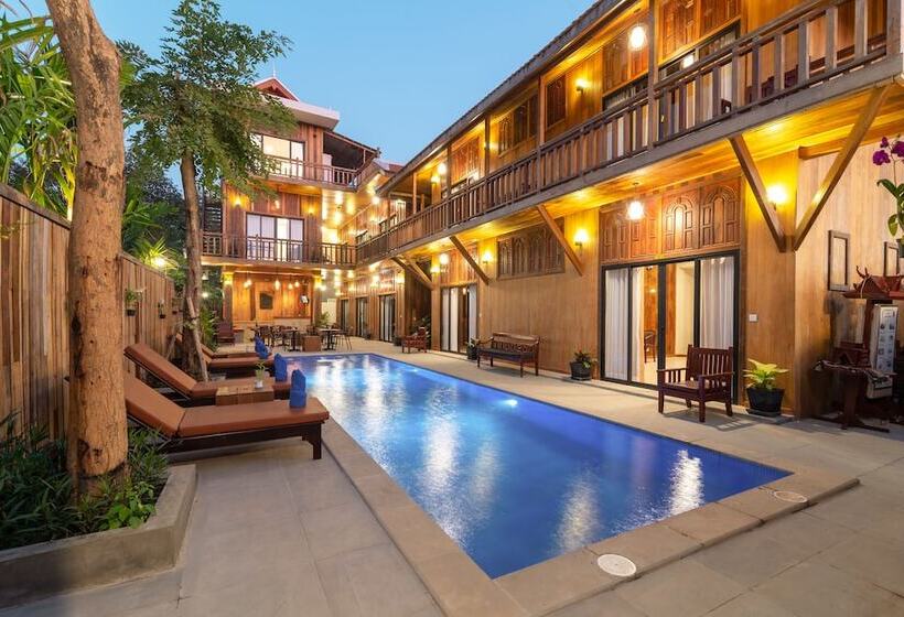 فندق Family Wooden Boutique