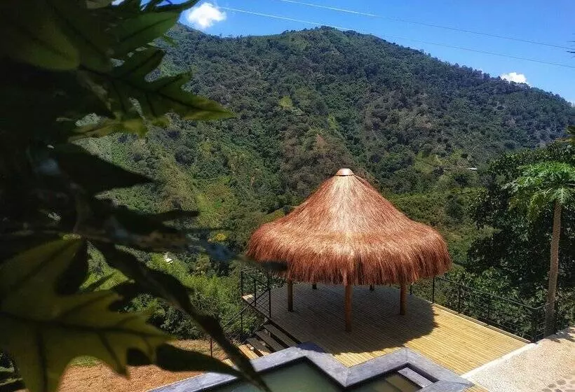 ホテル Finca La Manchuria