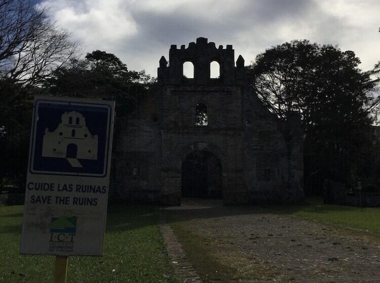 בית מלון כפרי Posada Cañaveral