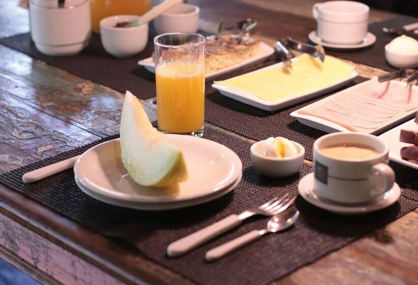 Отель Pousada Signora Del Lago