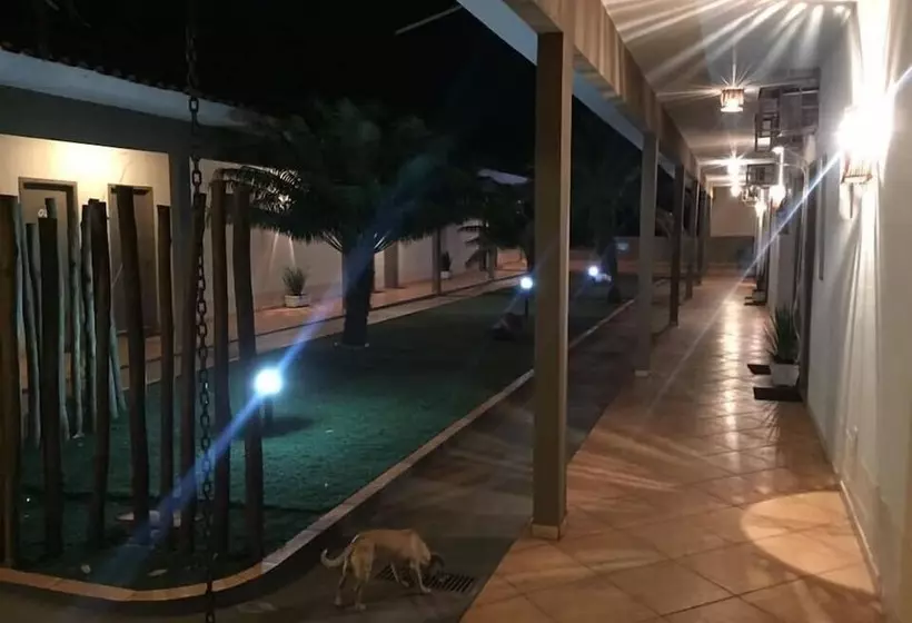 Hotelli Recanto Village